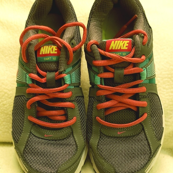Nike Dart 10 Women's Running Shoes - Picture 1 of 4